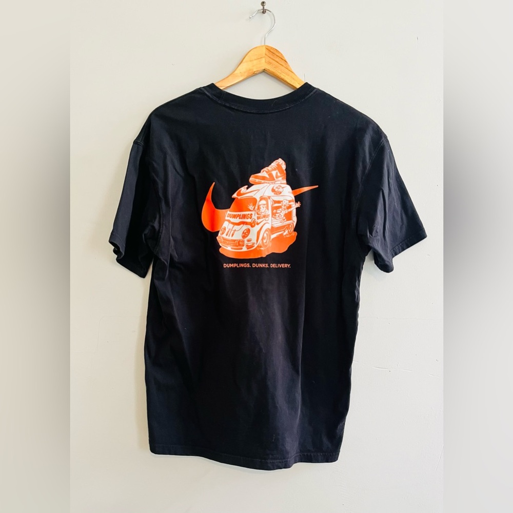 Nike Sole Food Tshirt Loose Fit Sz M - Picture 4 of 6